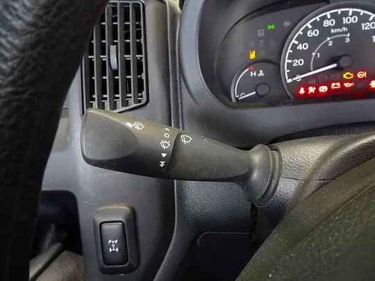 タウンエーストラック DX 0.75t 4WD Sタイヤ 平ボデー ガソリン