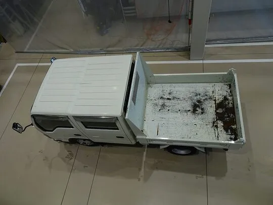 エルフ 1.75t FFL 標準 Wキャブ/標準ダンプ 総重量5t未満