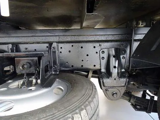 デュトロ 2t 4WD FJL 標準 平ボデー