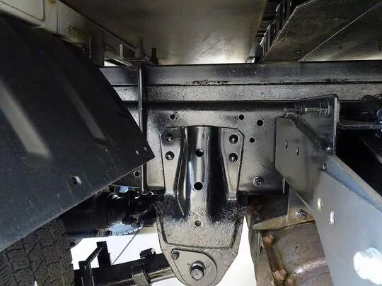 デュトロ 2t 4WD FJL 標準 平ボデー