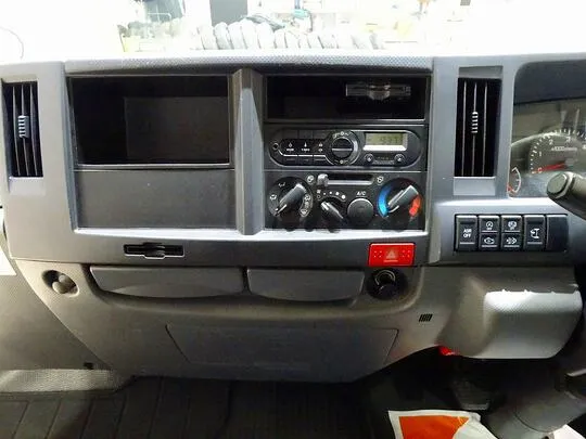 エルフ 2t FFL 標準 平ボデー 総重量5t未満