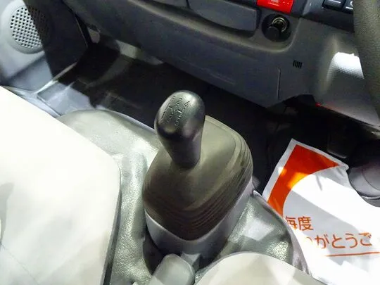 エルフ 2t FFL 標準 平ボデー 総重量5t未満