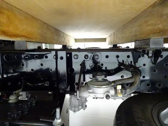 エルフ 2t FFL 標準 平ボデー 総重量5t未満