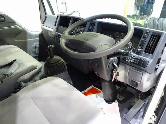 エルフ 2t FFL 標準 平ボデー 総重量5t未満