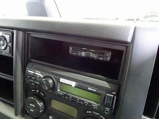 フォワード 7.3t 増トン ワイドベッド付 アルミウイング リアエアサス 240ps