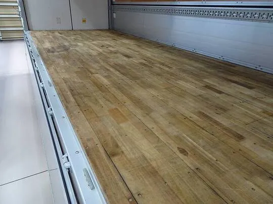 フォワード 7.3t 増トン ワイドベッド付 アルミウイング リアエアサス 240ps