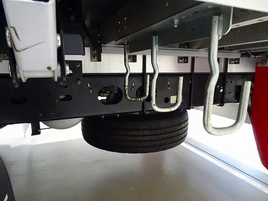 フォワード 7.3t 増トン ワイドベッド付 アルミウイング リアエアサス 240ps