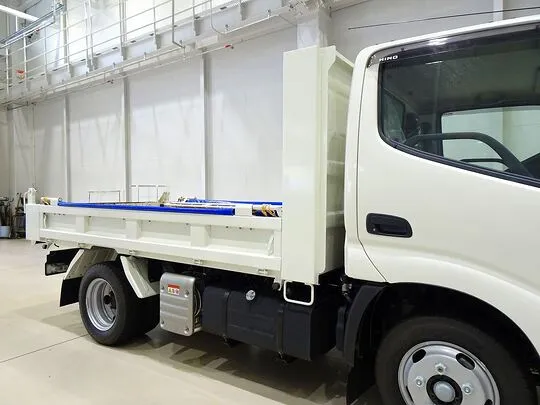 デュトロ 2t FJL 強化ダンプ 総重量5t未満