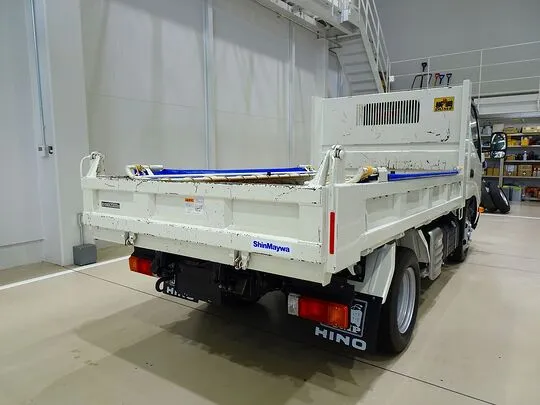 デュトロ 2t FJL 強化ダンプ 総重量5t未満