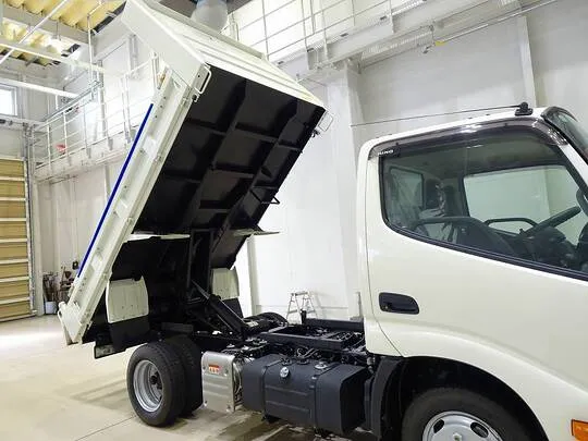 デュトロ 2t FJL 強化ダンプ 総重量5t未満