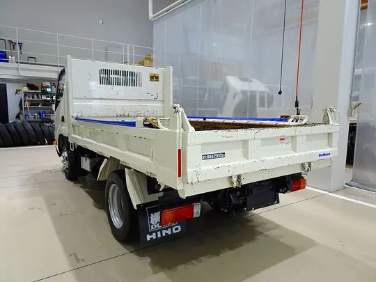 デュトロ 2t FJL 強化ダンプ 総重量5t未満