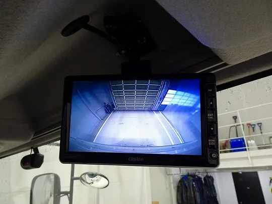 フォワード 2.25t ワイドベッド付 アルミウイング マルチゲート付 リアエアサス 240ps