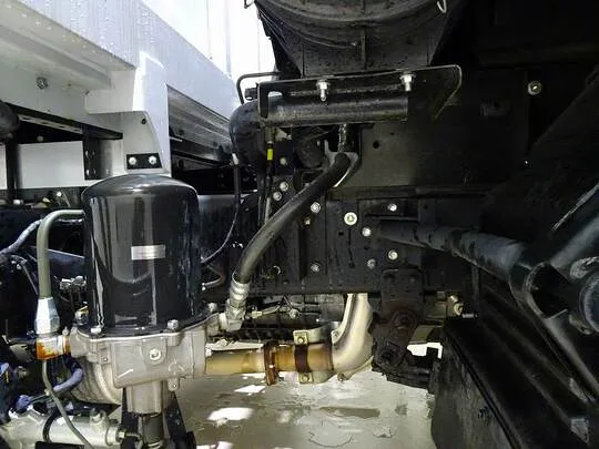 フォワード 2.25t ワイドベッド付 アルミウイング マルチゲート付 リアエアサス 240ps