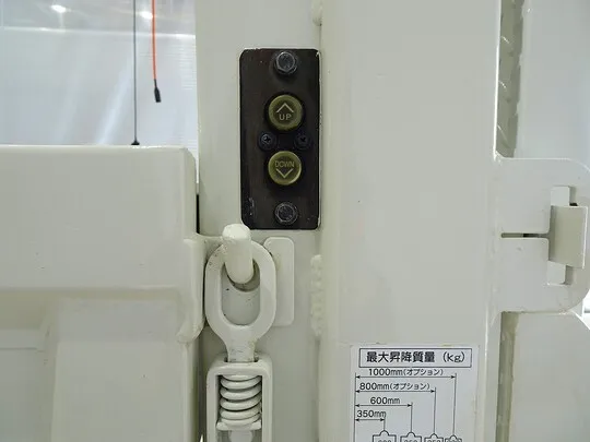 デュトロ 2t 4WD FJL 標準 垂直P/G付