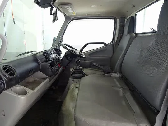 デュトロ 2t 4WD FJL 標準 垂直P/G付