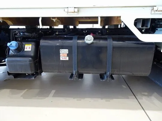 エルフ 2t FFL 標準 平ボデー 総重量5t未満