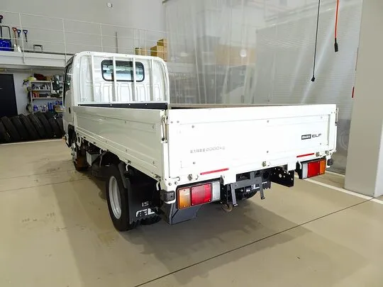 エルフ 2t FFL 標準 平ボデー 総重量5t未満