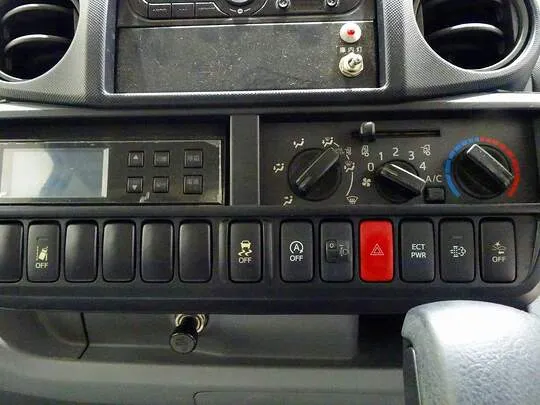 デュトロ 2t FJL 標準 低温冷凍車 総重量5t未満