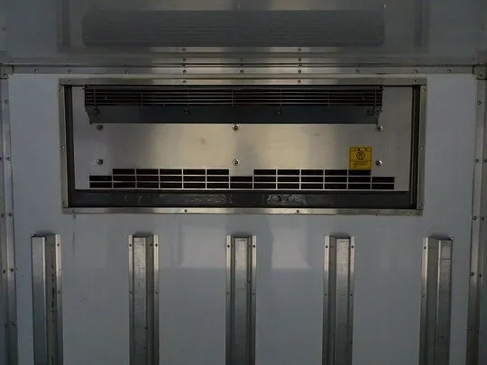 デュトロ 2t FJL 標準 低温冷凍車 総重量5t未満