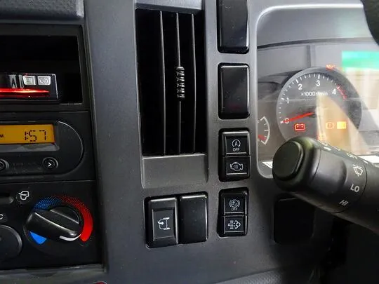 エルフ 2t 4WD FFL ワイドロング アルミバン