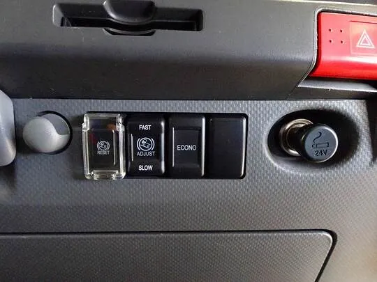 エルフ 2t 4WD FFL ワイドロング アルミバン