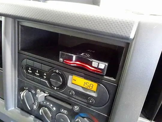 エルフ 2t 4WD FFL ワイドロング アルミバン