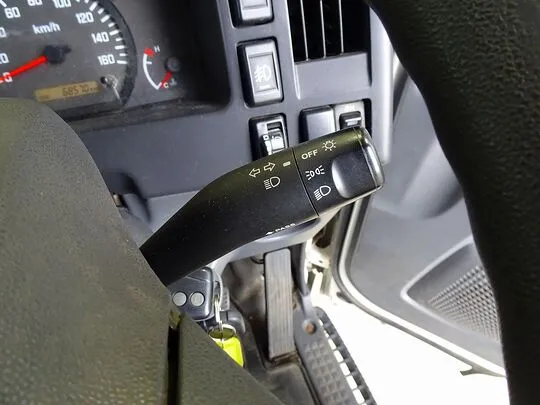 エルフ 2t 4WD FFL 標準ロング Wキャブ/2段折れ式垂直PG付