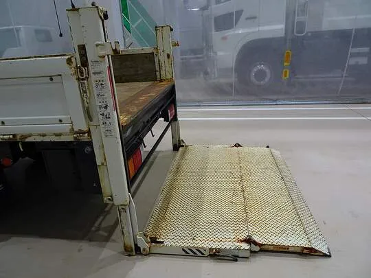 エルフ 2t 4WD FFL 標準ロング Wキャブ/2段折れ式垂直PG付