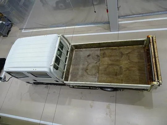 エルフ 2t 4WD FFL 標準ロング Wキャブ/2段折れ式垂直PG付