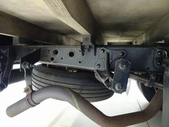 エルフ 2t 4WD FFL 標準ロング Wキャブ/2段折れ式垂直PG付