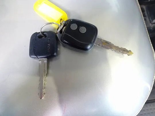 エルフ 2t 4WD FFL 標準ロング Wキャブ/2段折れ式垂直PG付