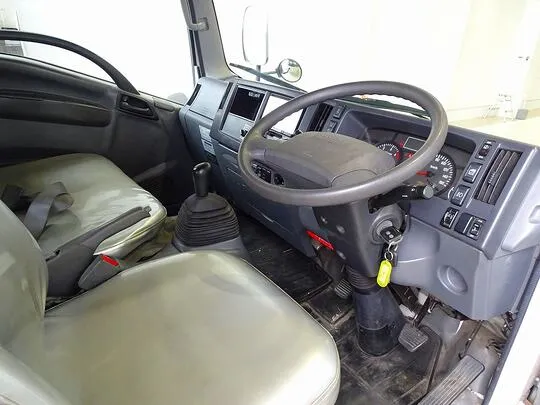 エルフ 2t 4WD FFL 標準ロング Wキャブ/2段折れ式垂直PG付