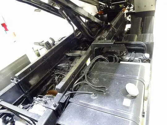 プロフィア 9.3t 3軸 2デフ ダンプ 380ps