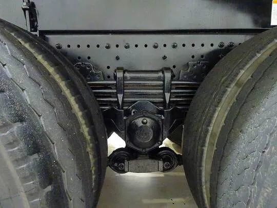 プロフィア 9.3t 3軸 2デフ ダンプ 380ps