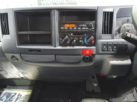 エルフ 1.5t 4WD FFL Sタイヤ 平ボデー