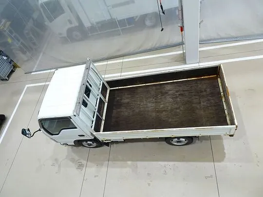 エルフ 1.5t 4WD FFL Sタイヤ 平ボデー