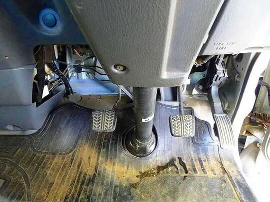 バネットトラック DX 1t 4WD Wタイヤ 平ボディ ガソリン