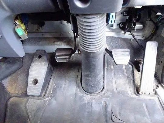 フォワード 3.05t ワイドベッドレス アルミウイング 210ps