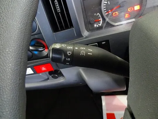 エルフ 1.75t FL 標準 Wキャブ 総重量5t未満