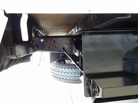 エルフ 1.75t FL 標準 Wキャブ 総重量5t未満