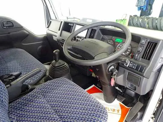 エルフ 2t FFL 標準 平ボデー 総重量5t未満