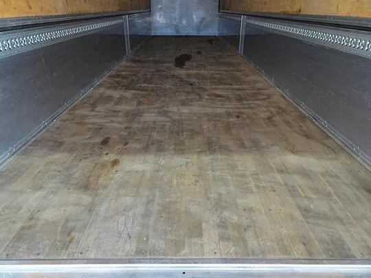 ギガ 13.5t 4軸 アルミウイング リアエアサス 380ps