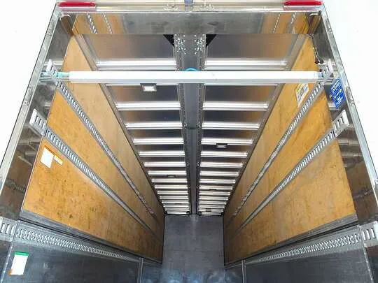 ギガ 13.5t 4軸 アルミウイング リアエアサス 380ps