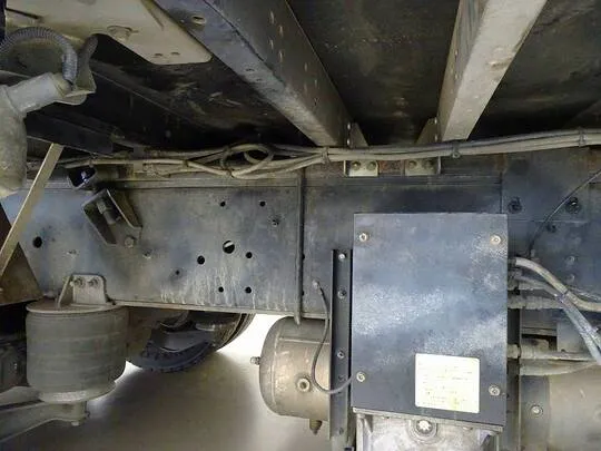 ギガ 13.5t 4軸 アルミウイング リアエアサス 380ps