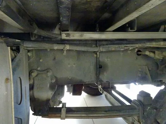 ギガ 13.5t 4軸 アルミウイング リアエアサス 380ps