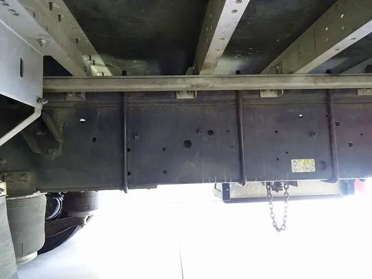 ギガ 13.5t 4軸 アルミウイング リアエアサス 380ps