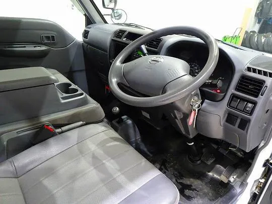 バネットトラック DX 1t 4WD Wタイヤ 平ボディ ガソリン