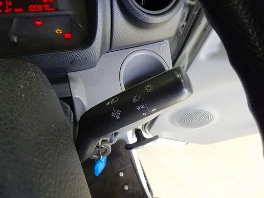 デュトロ 3t FJL 標準ロング タダノ4段クレーン付