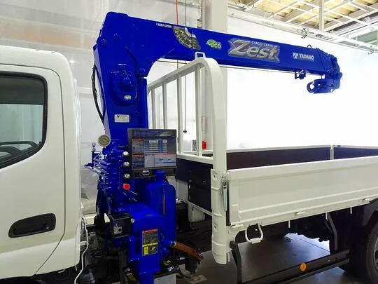 デュトロ 3t FJL 標準ロング タダノ4段クレーン付