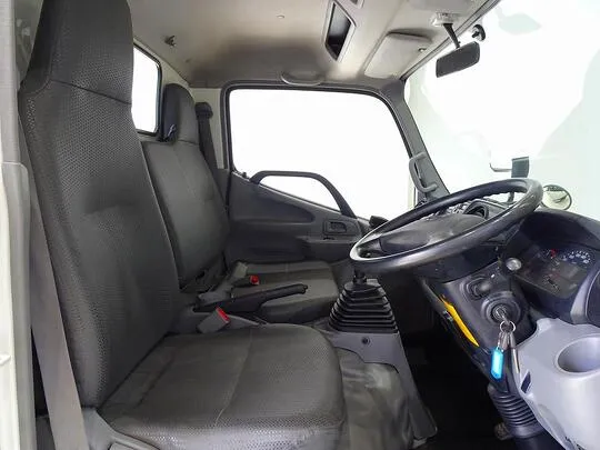 デュトロ 3t FJL 標準ロング タダノ4段クレーン付